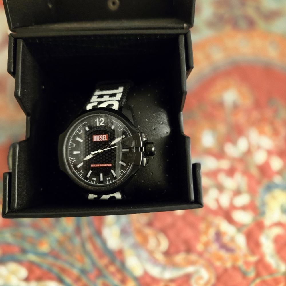 Watch Diesel Unisex Collection NWT $300